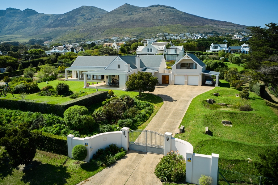 3 Bedroom Property for Sale in Crofters Valley Western Cape